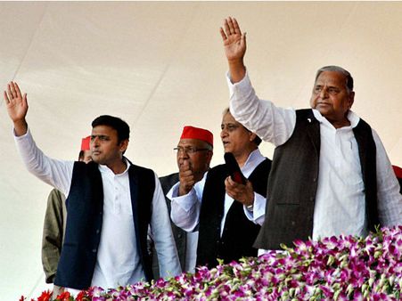 विधानसभा चुनावों में खाता न खुलने से सपा में निराशा