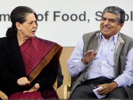 कांग्रेस के पीएम इन वेटिंग राहुल नहीं नंदन नीलकेणि