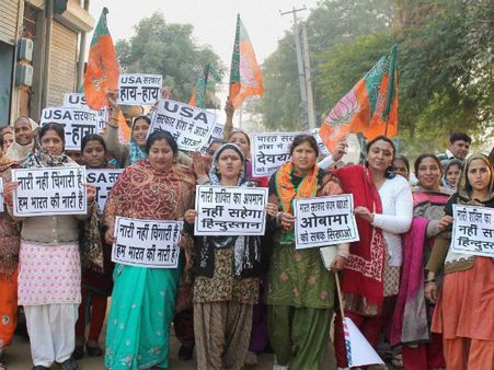 देवयानी के लिये एक हुआ पूरा भारत