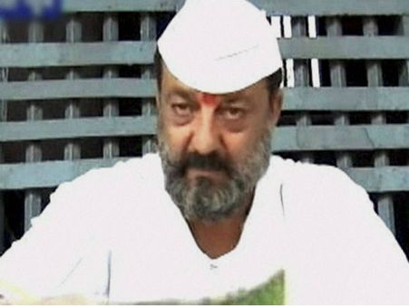 जेल में संजय को परोसी गई थी शराब, सबूत विधानसभा में हुए पेश