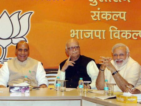 वाराणसी से नरेंद्र मोदी का ऐलान-ए-जंग, सामने होंगे बाहुबली अतीक अहमद