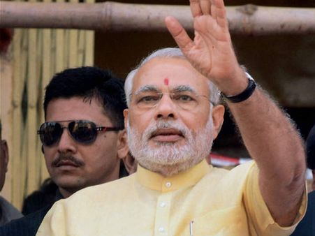 नरेंद्र मोदी ने कहा कांग्रेसियों का नया नारा- मर जवान मर किसान