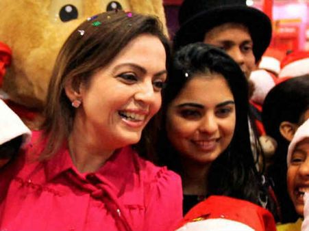 मुकेश अंबानी की बेटी अब करेगी नौकरी