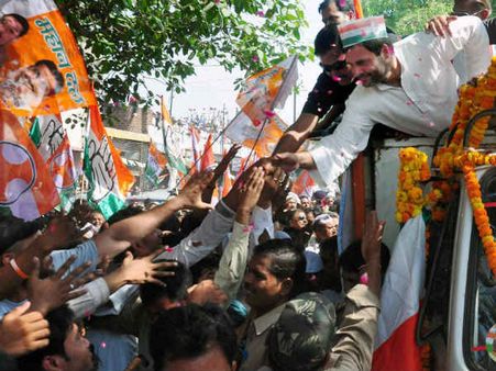 राहुल को मिला बिस्मिल्‍ला पर‍िवार का साथ, बजी 'समर्थन' की शहनाई