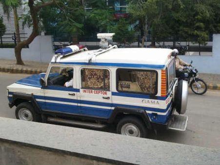 नितीश के 'सुशासन' में 1 करोड़ की लूट