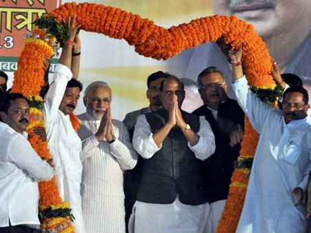 लोकसभा के 'भंवर' में इन नवरत्नों ने पार लगाई मोदी की नैया