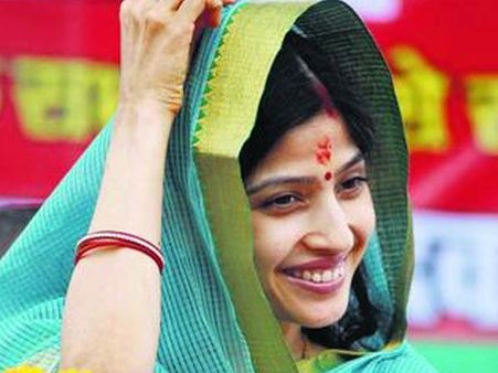 मिलिए देश की नई महिला सांसदों से, जो जीत कर पहुंची संसद