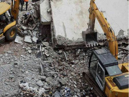 सुप्रीम फैसला: कैंपाकोला सोसाइटी में तोड़े जाएंगे 140 पर‍िवारों के आश‍ियाने