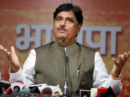 गोपीनाथ मुंडे की हत्या के दावे पर भतीजे धनंजय ने की रॉ से जांच की मांग