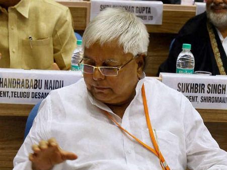 Bihar: अब नहीं चल पाएगा बिहार में लालू का 'बस'