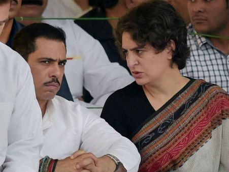 एयरपोर्ट पर प्रियंका को मिलने वाली छूट रहेगी बरकरार