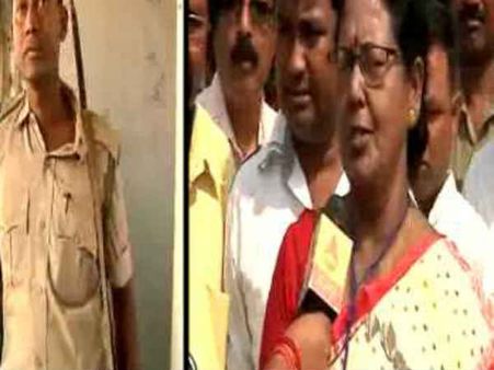 शर्मनाक: TMC सांसद रेणुका सिन्हा के साथ बदमाशों ने...