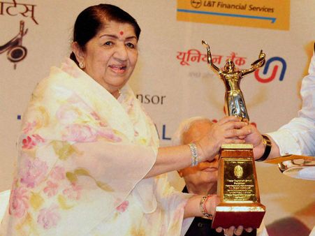 कैंपा कोला सोसाइटी के समर्थन में उतरी लता दी, ट्वीट कर दिखाया सपोर्ट