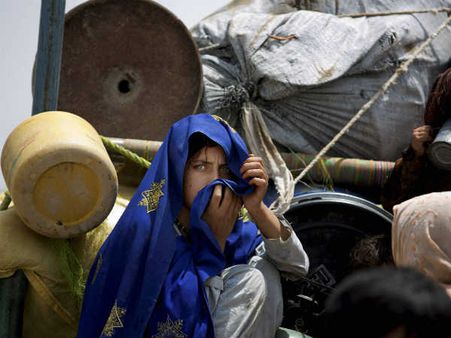 इराक संकट तक सिमट जाती है बहस, कोई नहीं उठाता श‍िया-सुन्नी की ये 13 बातें