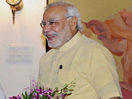 नरेंद्र मोदी के 'क्लास टेस्ट' की सीख, संसदीय किताबों को भगवद् गीता समझें सांसद