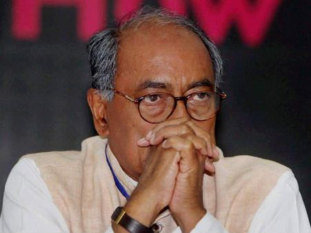 दिग्विजय सिंह ने कहा बिना फुटेज देखे बोल रहे राहुल के बारे में लोग