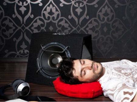 सीखनी है नई भाषा, तो जाइए कुछ देर सो जाइए