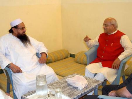 वेद प्रताप वैदिक साहब मीडिया नहीं आईबी को दीजिये सईद से मुलाकात के इनपुट