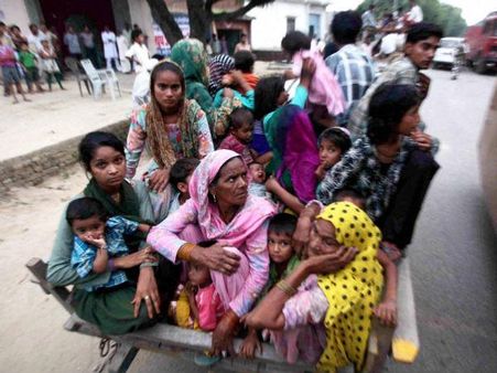 यूपी: जहां होने हैं चुनाव वहां क्यों फैला है तनाव, इन 6 बातों में छ‍िपा है जवाब