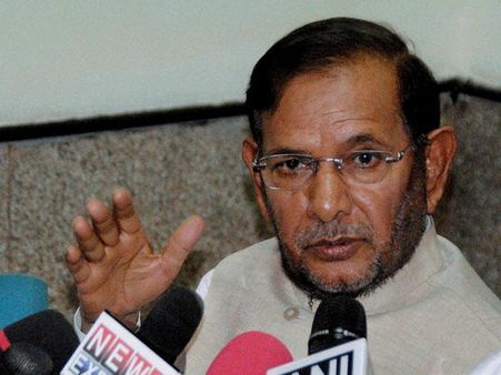 शरद की टुच्ची टिप्पणी- भाजपा के साथ माकपा