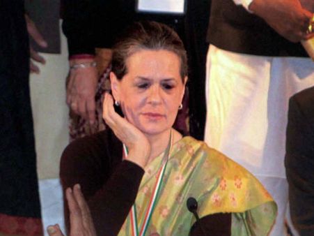 पूर्व CAG विनोद राय का कांग्रेस पर खुलासा, कहा- सूची से नाम हटाने का था दबाव