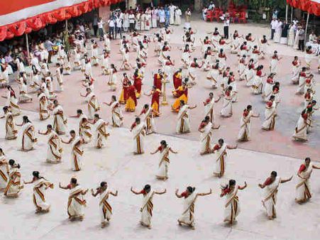 तस्वीरों में देखिए, देश भर में ओणम पर्व का उत्साह