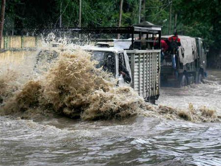 जम्मू-कश्मीर में यमदूत बनकर आई भीषण बाढ़ के असल कारण