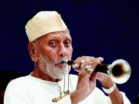 भारत रत्‍न उस्‍ताद बिस्मिल्‍लाह खान की शहनाई चोरी, बड़े बेटे पर चोरी का अरोप