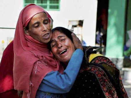 Exclusive: पुंछ में बाढ़ पीड़‍ितों को मुआवजे देने के बदले अधिकारी मांग रहे घूस