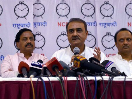 कांग्रेस-एनसीपी में तलाक, 15 साल बाद टूटा गठबंधन