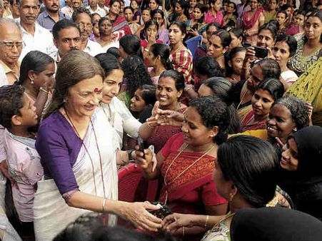 वृंदा करात का एक दावा जिसे जानकारों ने कर दिया खारिज