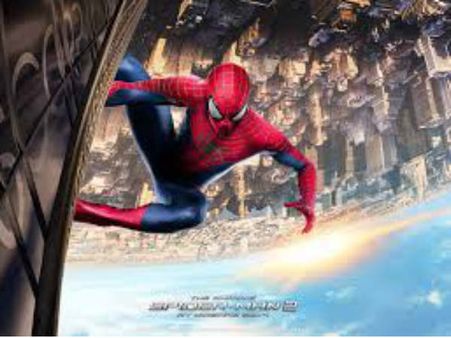 अस्पताल में कुछ यूं आए स्पाईडरमैन और सुपरमैन, खिलखिला उठे बच्चे