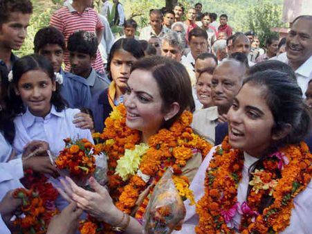 रिलायंस देशभर के सौ स्कूलों में खोलेगी पुस्तकालय
