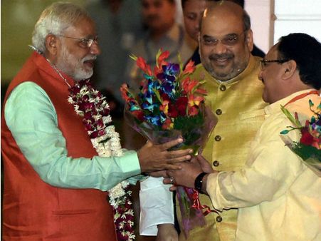 महाराष्ट्र चुनाव में बीजेपी की सेंचुरी, 1990 के बाद शतक लगाने वाली पहली पार्टी