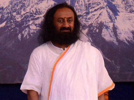 आर्ट ऑफ लिविंग यमुना की जैव विविधता नष्ट करने का दोषी करार, जरूरत पड़ने पर और रकम वसूलने के आदेश