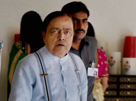 मुंबई: कैंसर ने ली पूर्व पेट्रोलियम मंत्री मुरली देवड़ा की जान, शाम 4 बजे अंतिम संस्कार