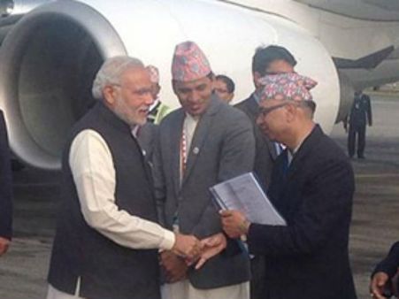 नेपाल के शिखर सम्मेलन में मोदी करेंगे 'शांति' व 'समृद्धि' की बात