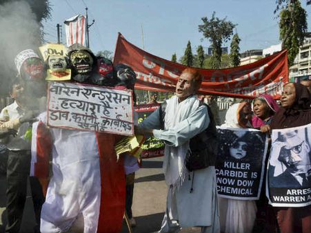 भोपाल गैस त्रासदी : राज ही रह गई एंडरसन की रिहाई