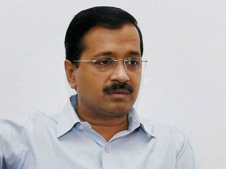 अरविंद केजरीवाल को बागियों ने किया बेहाल