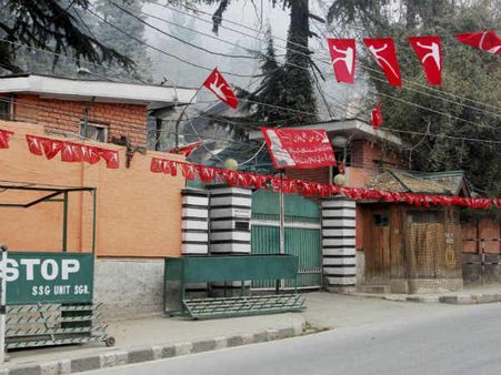 दिल्ली का कश्मीर हाऊस बना सियासत का केन्द्र