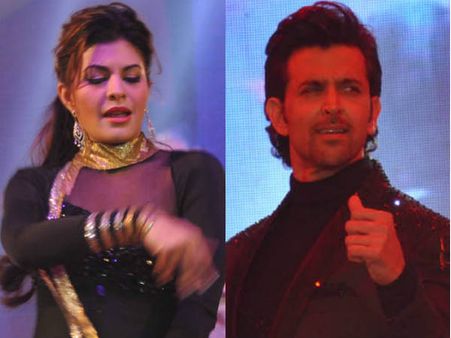 सैफई महोत्‍सव: भैया अखिलेश ने भाभी डिंपल संग लिया ऋतिक और जैकलीन के ठुमकों का लुत्‍फ