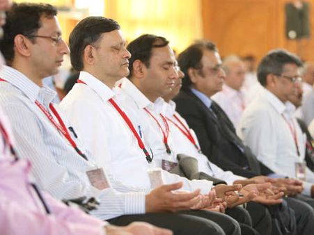 श्रीश्री रविशंकर ने कॉर्पोरेट जगत को जोड़ा आध्यात्म से