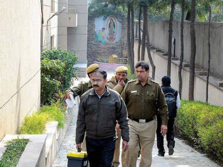 ईसाइयों का पीस मार्च, नहीं आए केजरीवाल