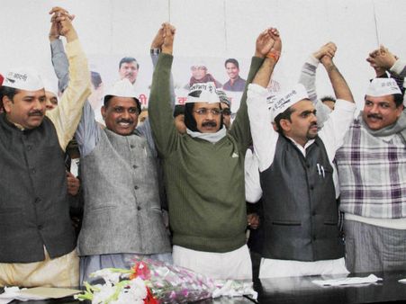 सी-वोटर Exit Poll: अबकी बार दिल्ली में केजरी-सरकार