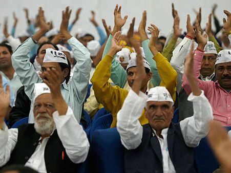 मिलिए ‘आप’ की आंधी में ‘आप’ के हारे उम्मीदवार से