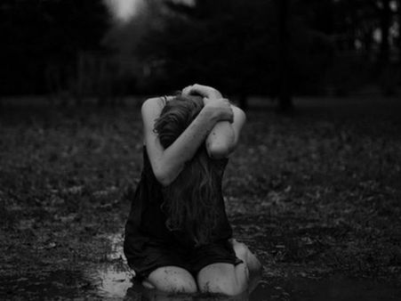 अजब-गजब: 26 साल की लड़की के दिमाग से निकले दो जुड़वा भ्रूण