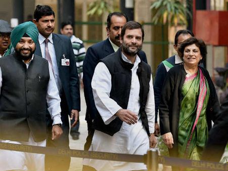 राहुल लौटे, गुलजार हुए कांग्रेस के दफ्तर