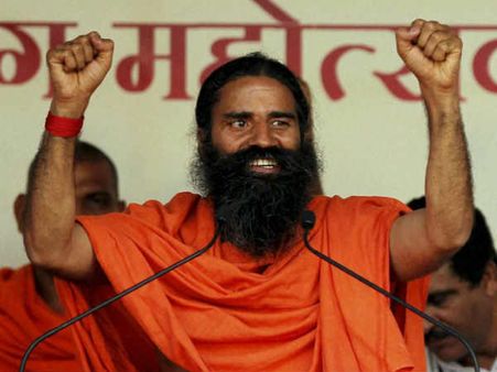 बाबा रामदेव लायेंगे देसी नूडल्स, जिसमें नहीं होगा लेड या MSG