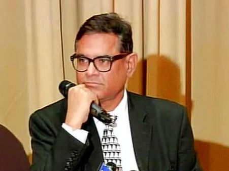 ललित मोदी भगोड़े नहीं, कोर्ट की मंजूरी से यूके में हैं : आब्दी