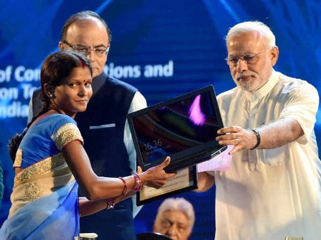 मिलिए डिजिटल इंडिया वीक की दो स्टार्स से